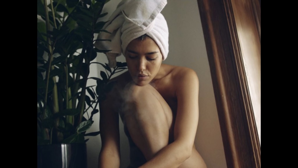 Alina Süggeler Nude &amp; Sexy (28 Photos + Video)