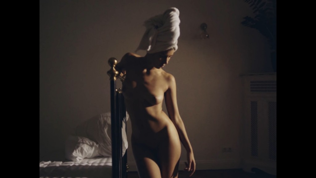 Alina Süggeler Nude & Sexy 21