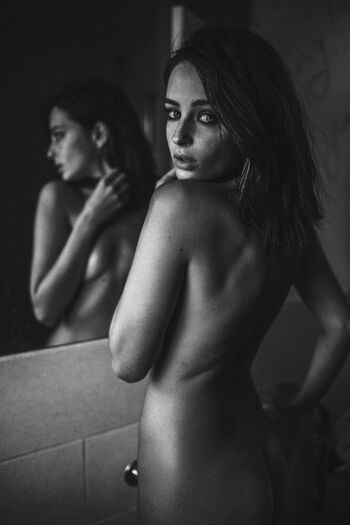 Tess Georgia Dimos / tessgd Nude Leaks Photo 29