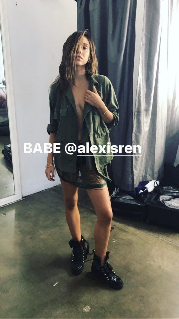 Alexis Ren Sexy (57 Photos + 47 Videos)
