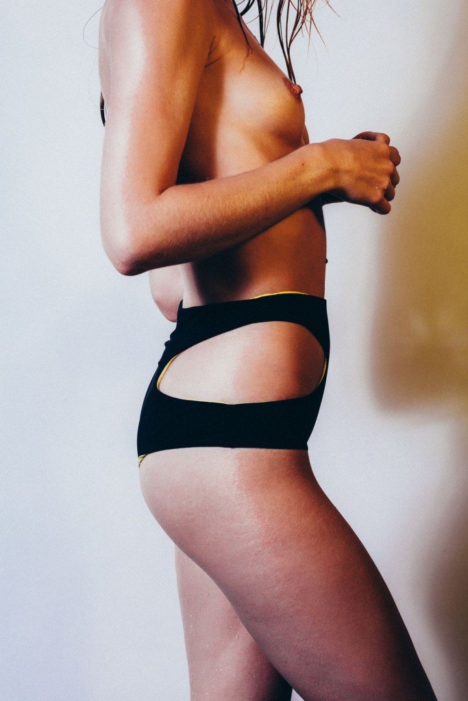 Alice Cornish Sexy &amp; Topless (24 Photos)