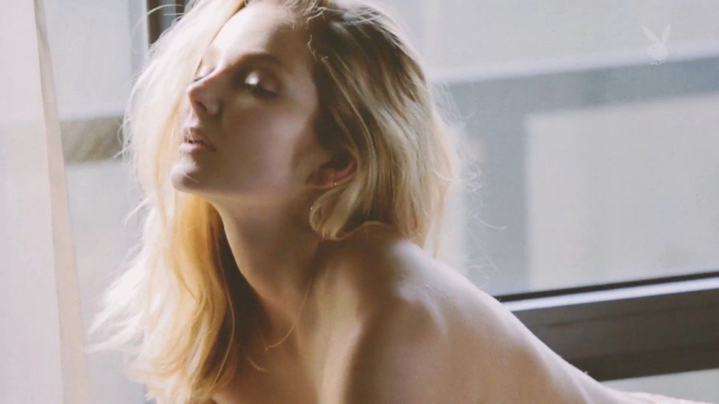 Eniko Mihalik Nude &amp; Sexy (28 Photos + Video)