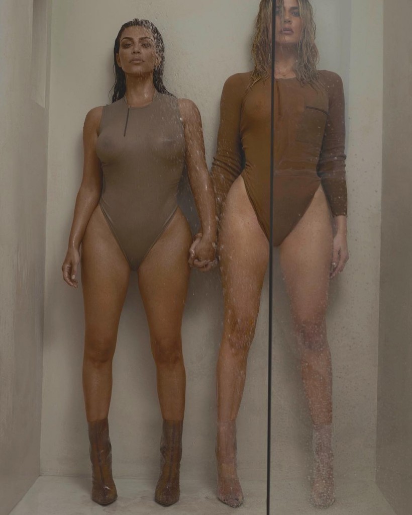 Kim Kardashian, Khloé Kardashian Sexy 2