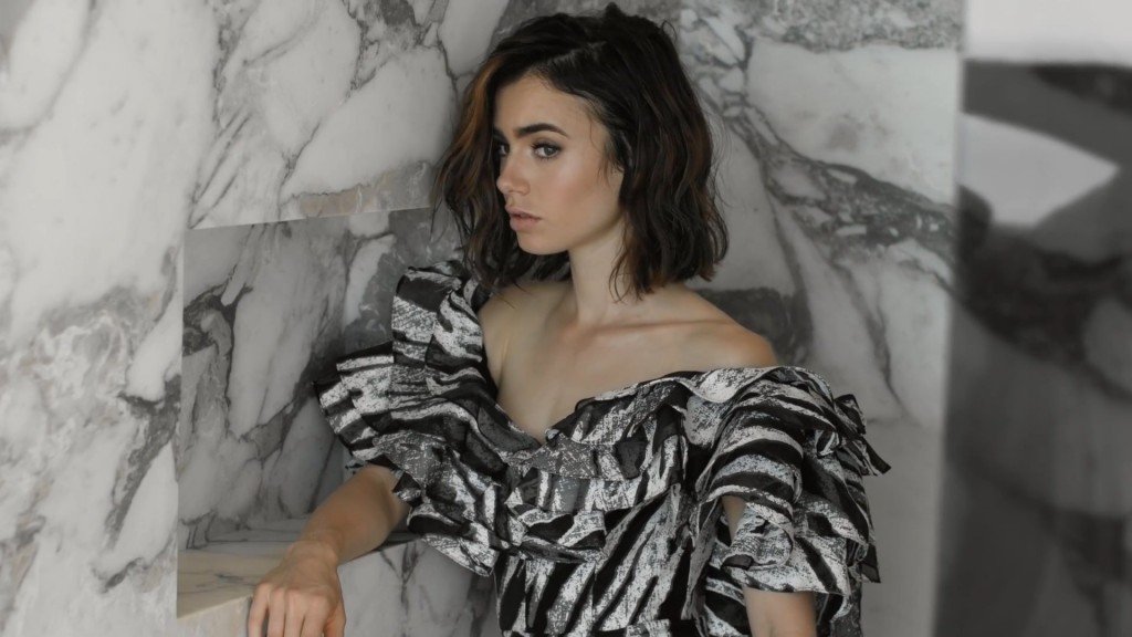 Lily Collins Sexy 19