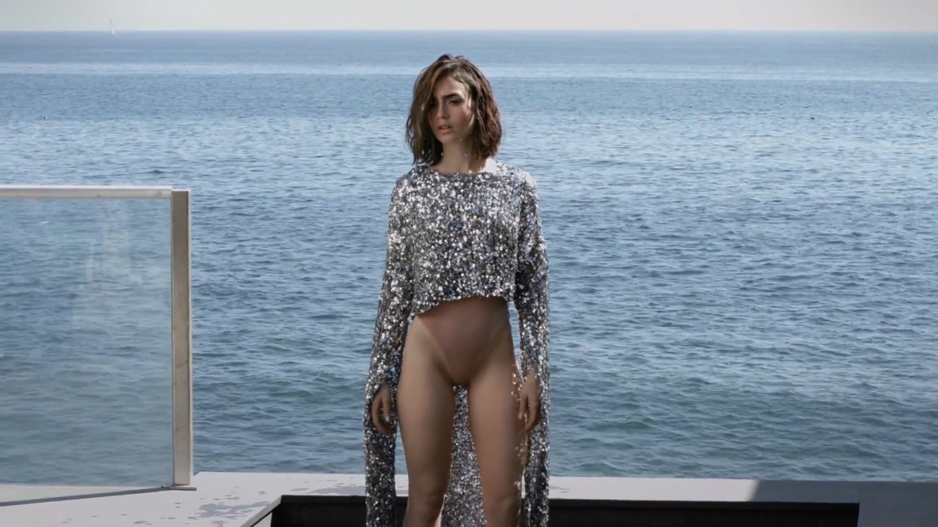 Lily Collins Sexy (50 Photos + Video) .