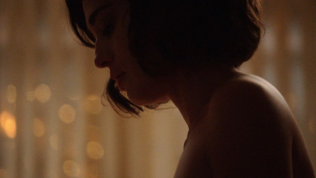 Lizzy Caplan Nude – Masters of Sex (2016) s04e09 – HD 1080p