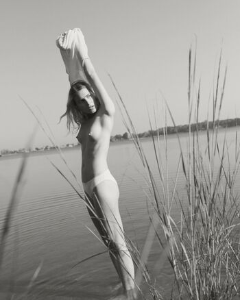 Dree Hemingway / dreelouisehemingway Nude Leaks Photo 6