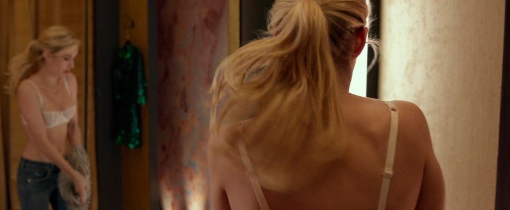 Emma Roberts Sexy – Nerve (2016) HD 1080p
