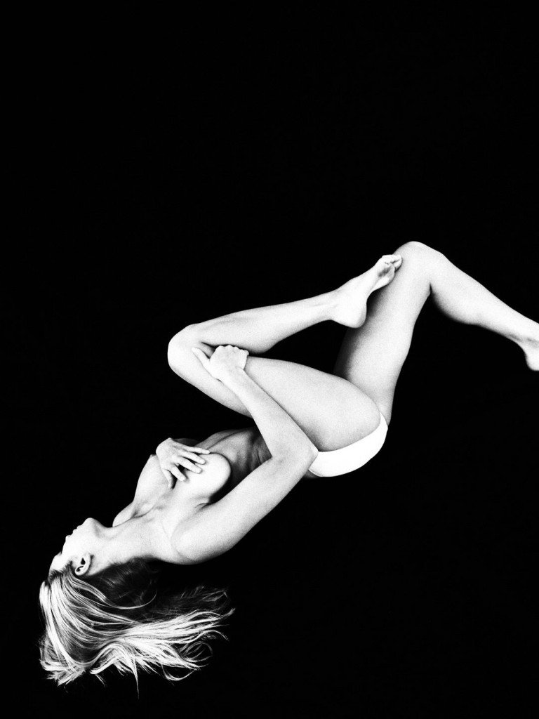 Josie Canseco Nude &amp; Sexy (9 Photos)