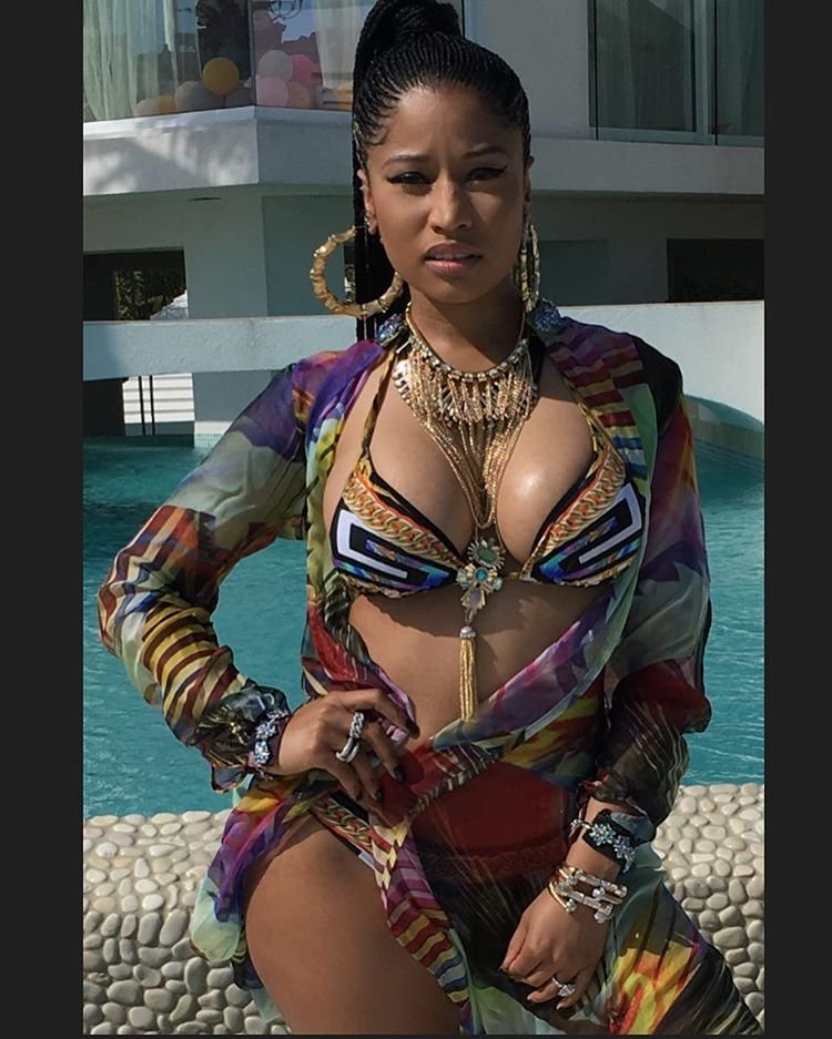 Nicki Minaj Sexy (5 Hot Photos)