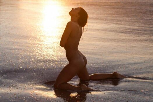 Olivia Frischer / oliviafrischer Nude Leaks Photo 40
