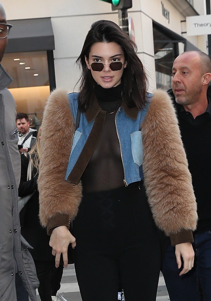 Kendall Jenner Braless (42 New Photos)