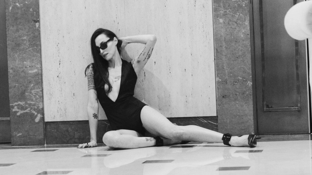Marina Dias Nude &amp; Sexy (44 Photos + Video)
