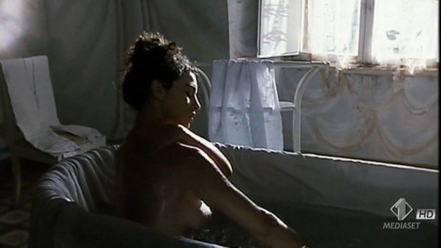Monica Bellucci Nude Briganti Amore E Libertà 1994 Hd 1080p Thefappening 8174