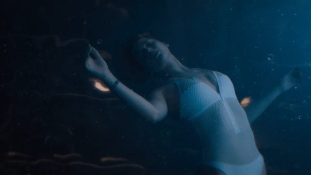 Jennifer Lawrence Sexy – Passengers (2016) Full HD 1080p [BluRay]