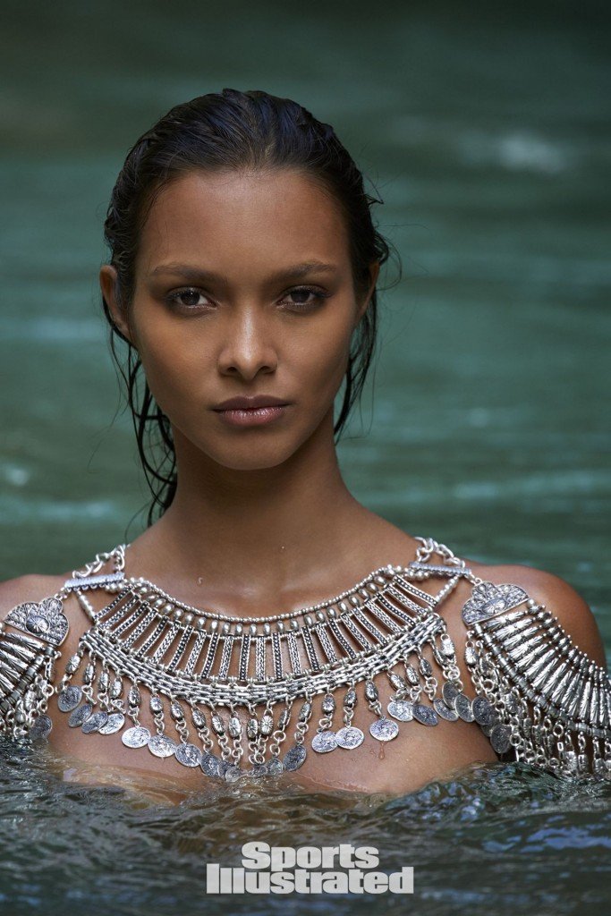 Lais Ribeiro Sexy – 2017 ‘Sports Illustrated’ Swimsuit Issue