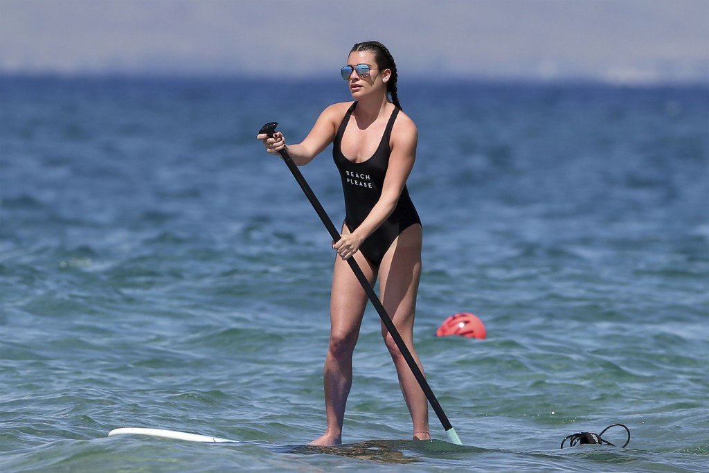 Lea Michele Sexy (35 New Photos)