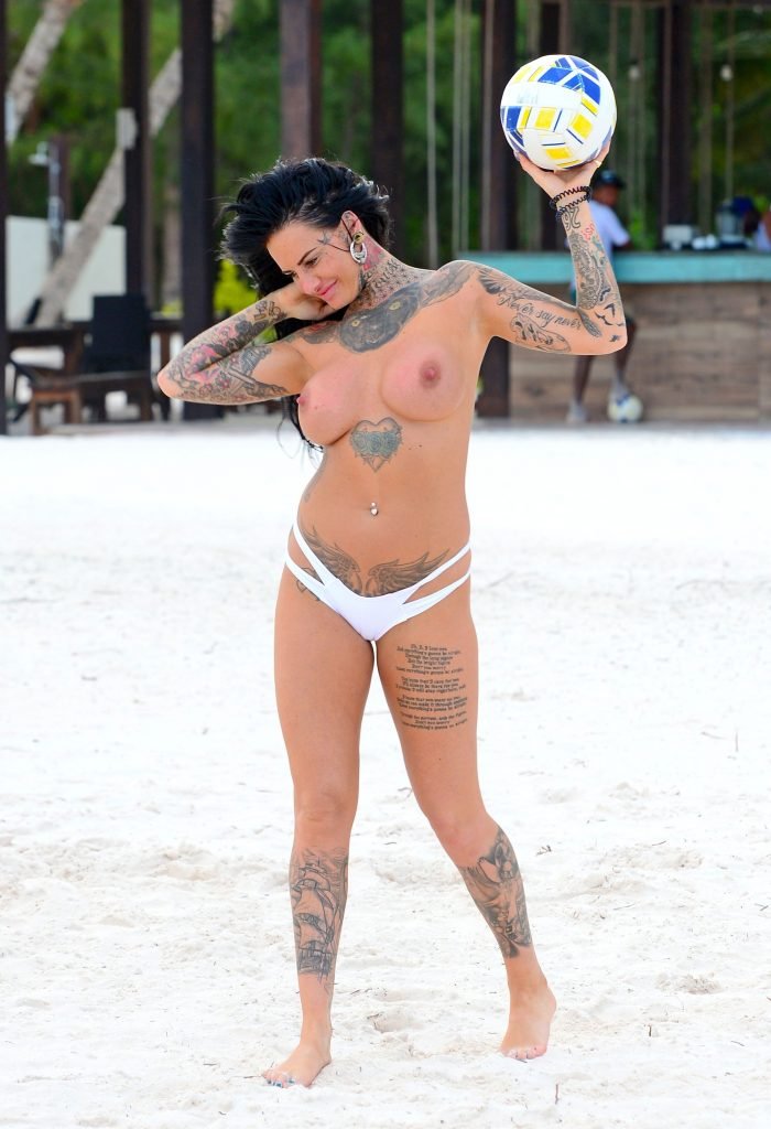 Jemma Lucy Topless &amp; Chantelle Connelly Sexy (62 Photos)