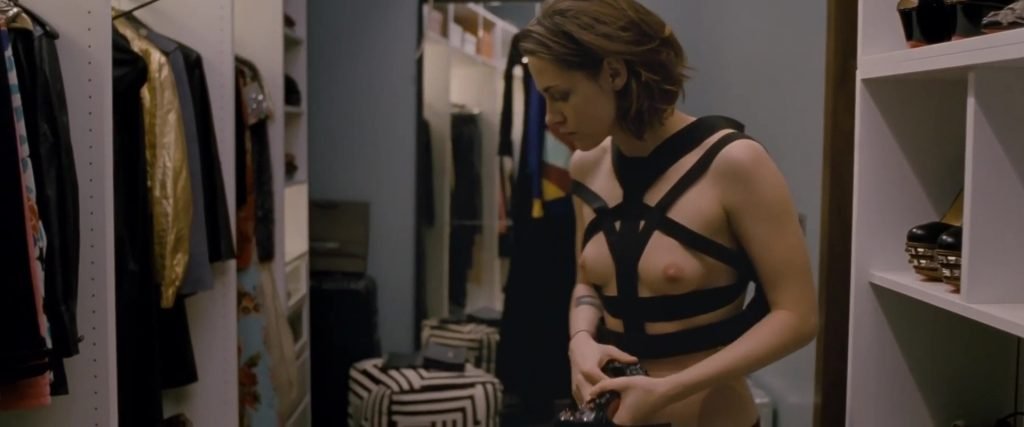 Kristen Stewart Nude – Personal Shopper (2016) HD 1080p Blu-ray