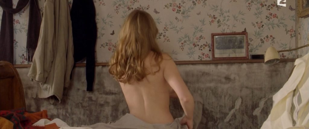 Lea Seydoux Nude – Roses a credit (2010) HD 1080p