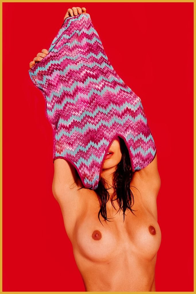 Melina DiMarco Sexy &amp; Topless (6 Photos)