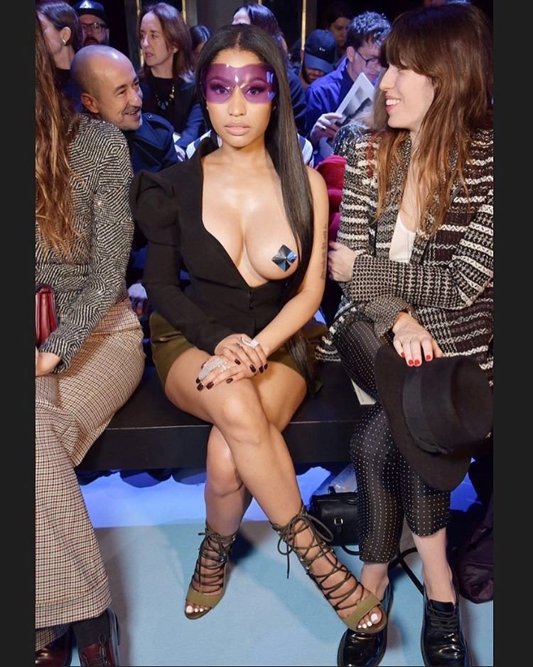 Nicki Minaj Sexy (27 Photos)