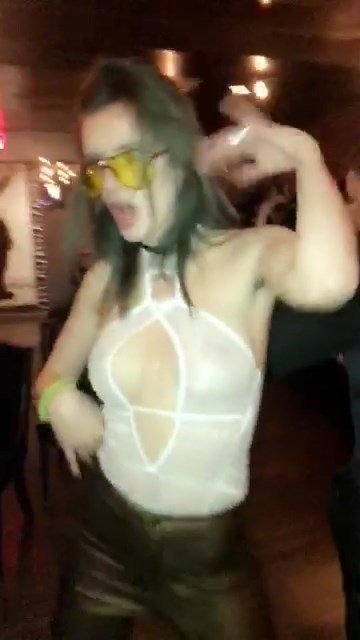 Bella Thorne Sexy (69 Photos + Videos &amp; GIFs)
