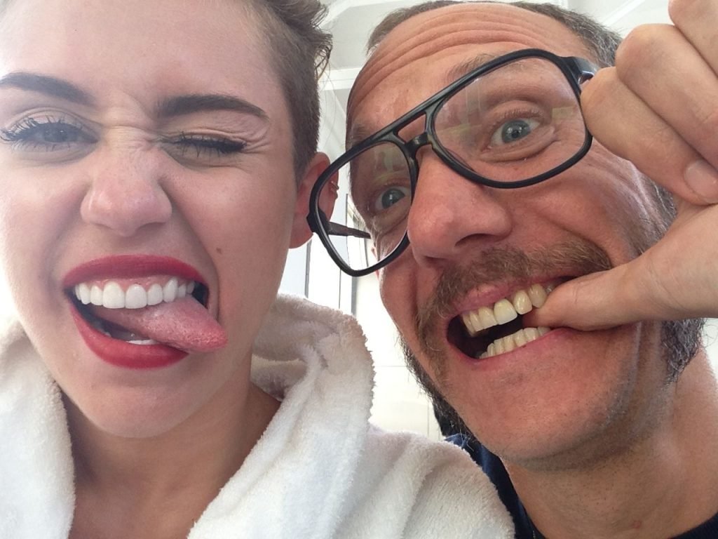 Miley Cyrus Leaked (31 Photos)