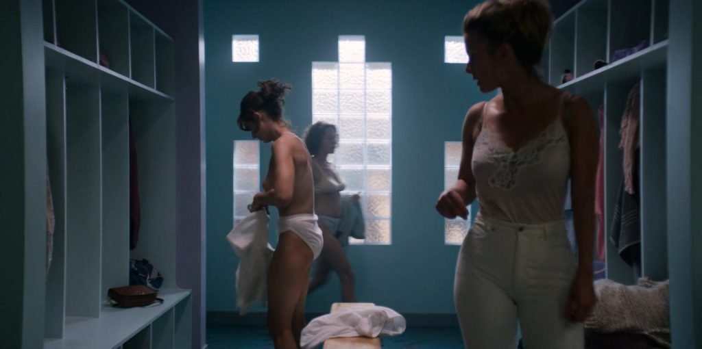 nude-celebrity-videos, betty-gilpin, alison-brie