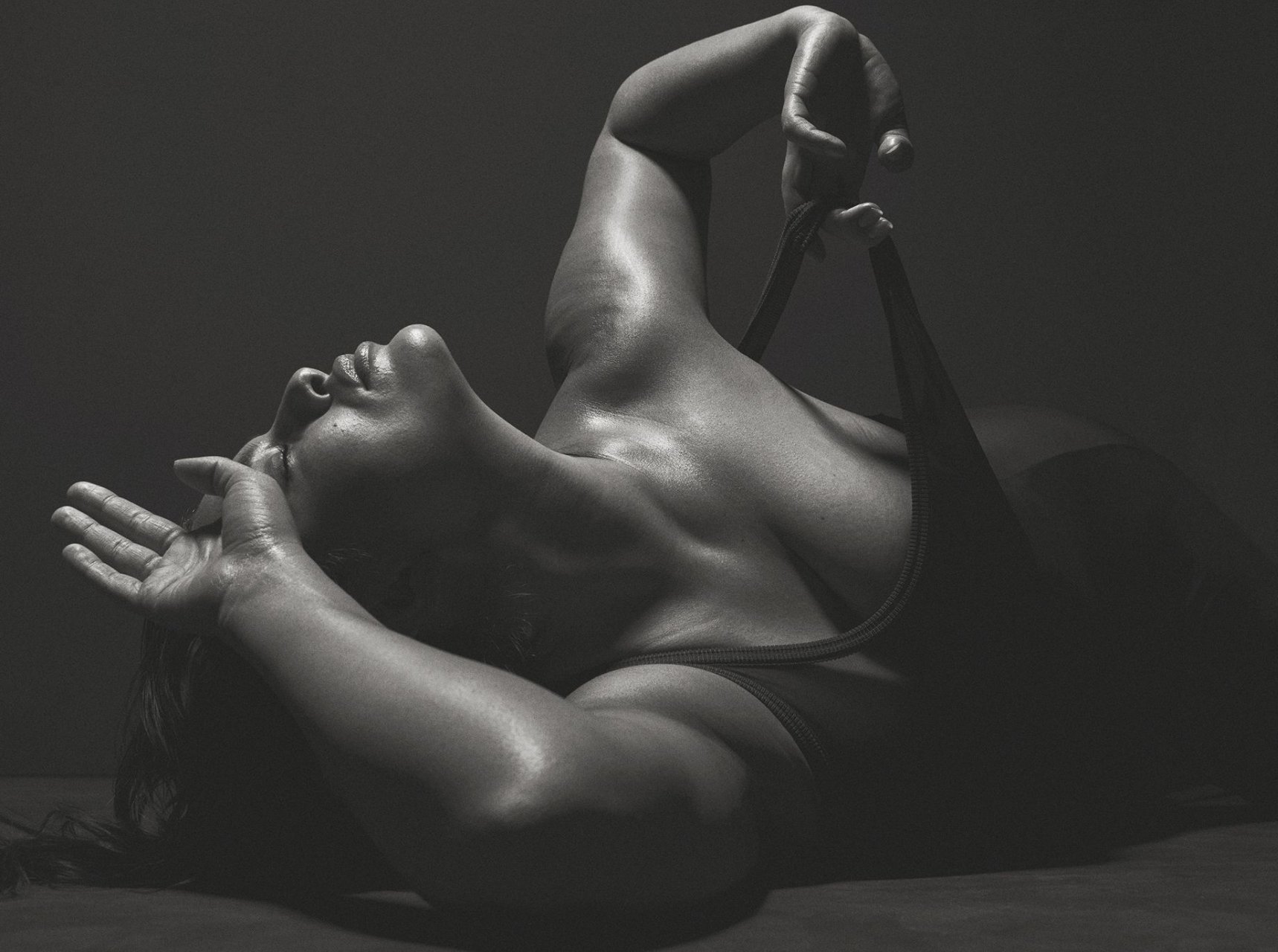 Ashley Graham Nude & Sexy (12 Photos) .