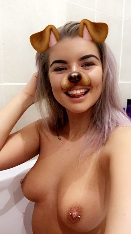 Beth Spiby Nude &amp; Sexy (100 Photos + Videos)