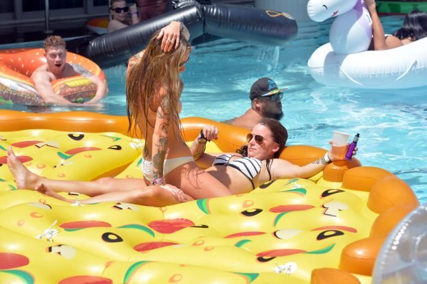 Th Annual Camcon Topless Pool Party Photos Thefappening