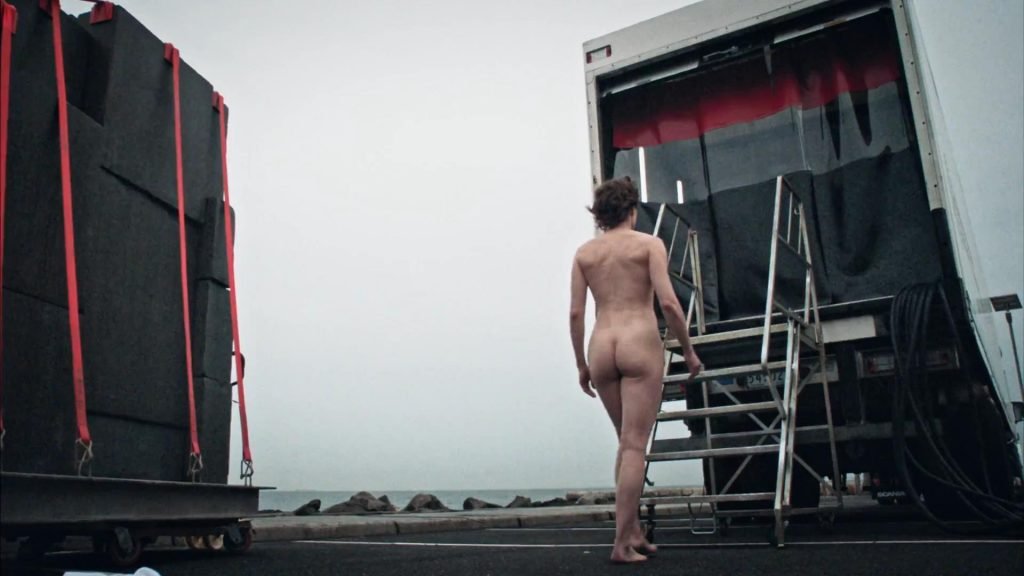 nude-celebrity-videos, carrie-coon
