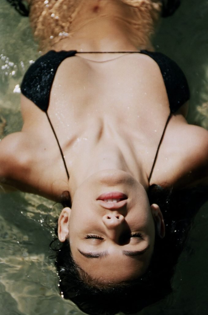 Raquel Juarez Sexy &amp; Topless (26 Photos)
