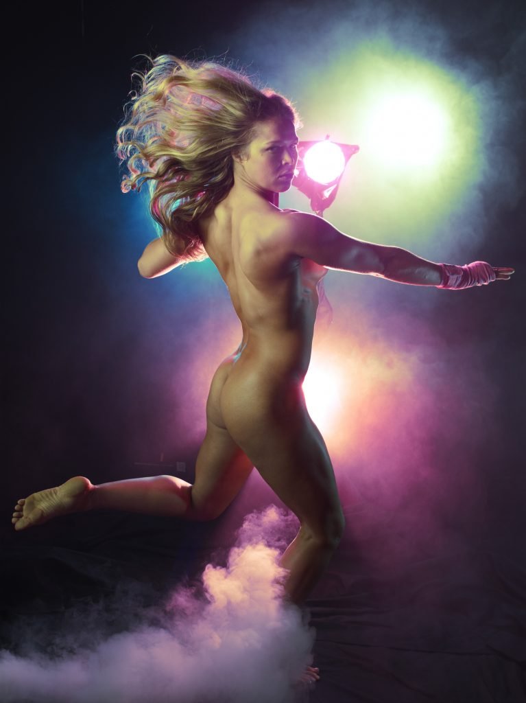 Ronda Rousey Nude (3 Photos)