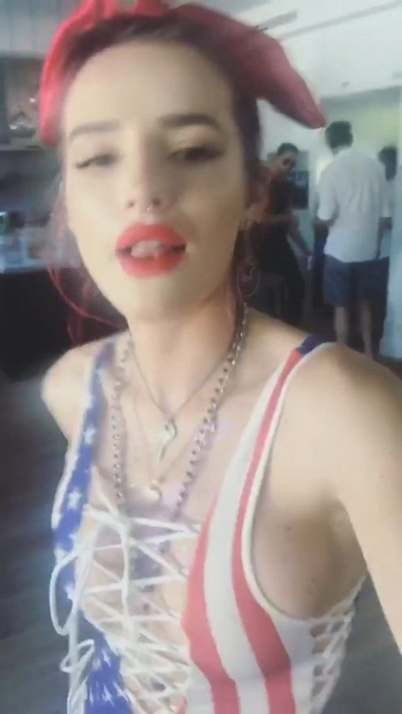 Bella Thorne Sexy (12 Photos + Video &amp; GIFs)
