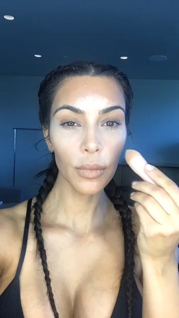 Kim Kardashian Sexy (35 Pics + Video)