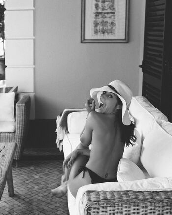 Mia Rose / officialmiarose Nude Leaks Photo 18