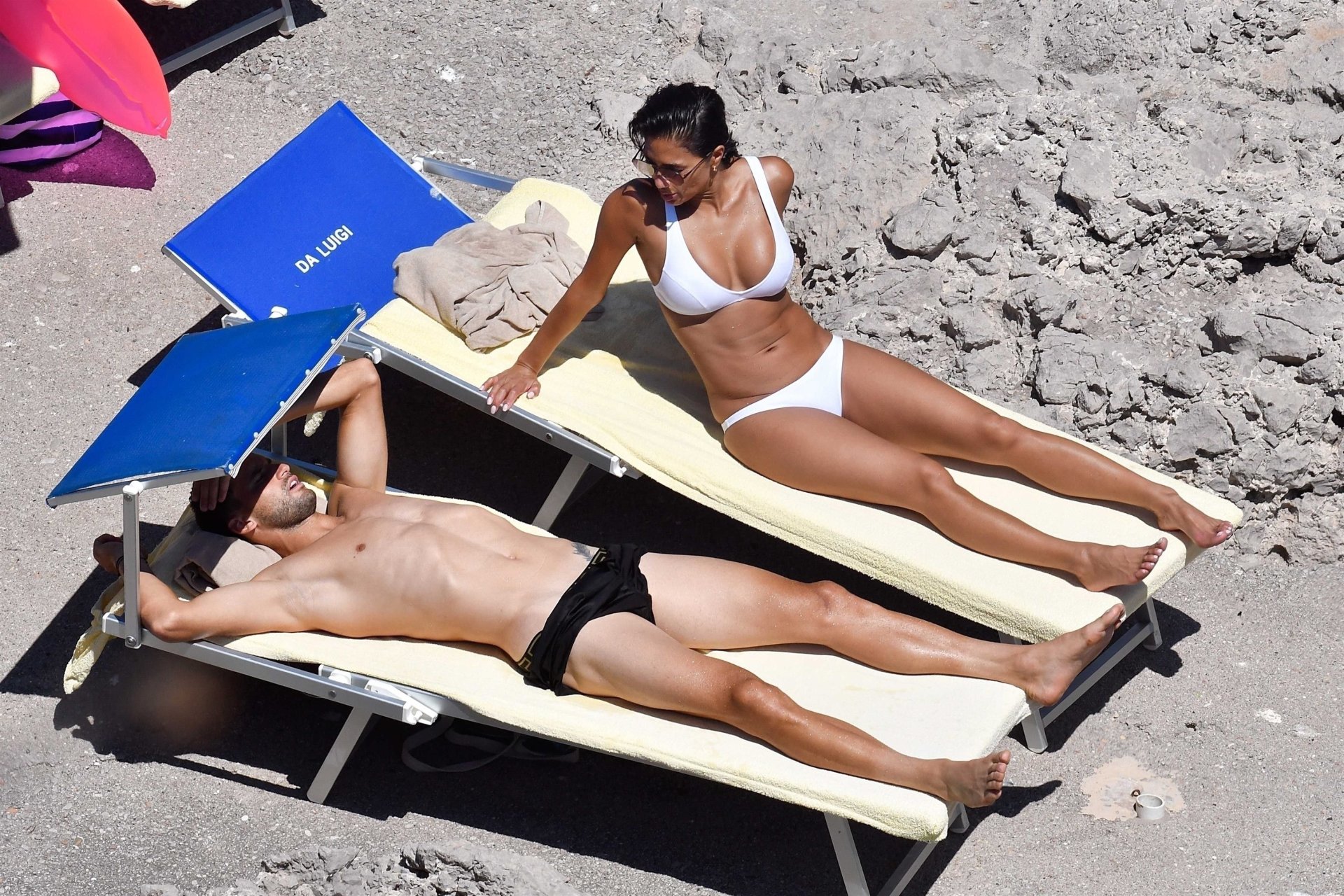 Nicole Scherzinger shows off her perfect milf body on vacation with her boy...