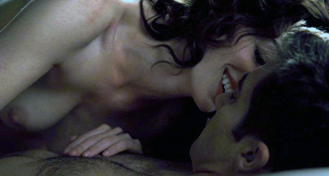 0427184836430_085_Anne-Hathaway-nude-sex-scene-ass-tits-pussy-topless-porn-11-thefappeningblog.com_.jpg