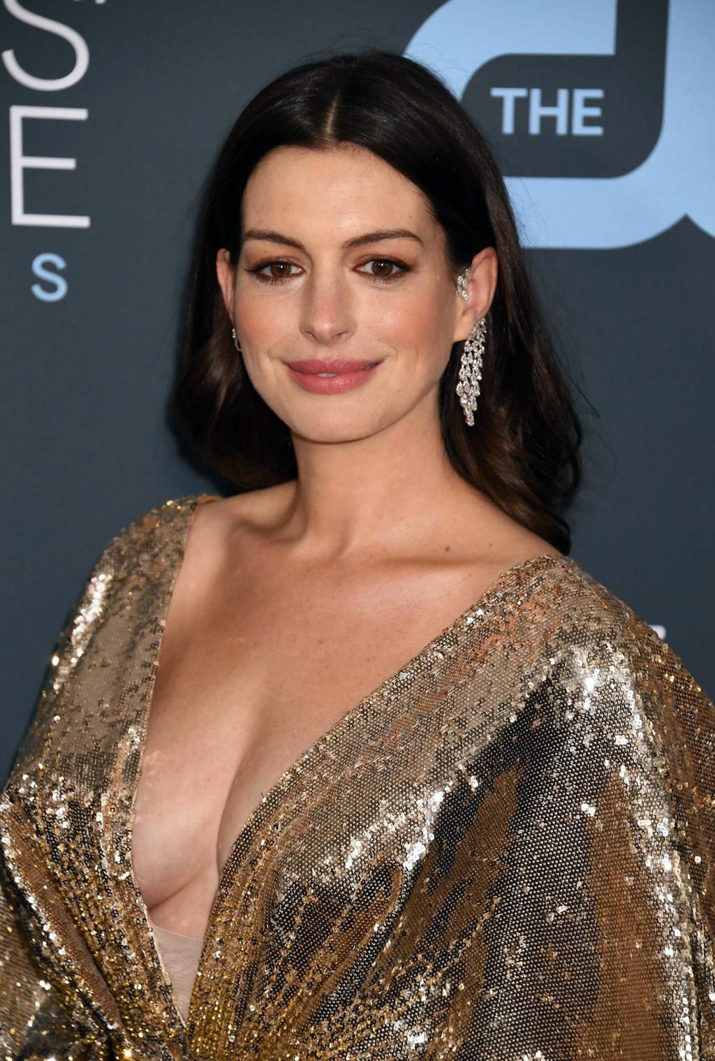 Anne Hathaway Nude LEAKED The Fappening &amp; Sexy – Part 1 (151 Photos + Videos) [Updated]