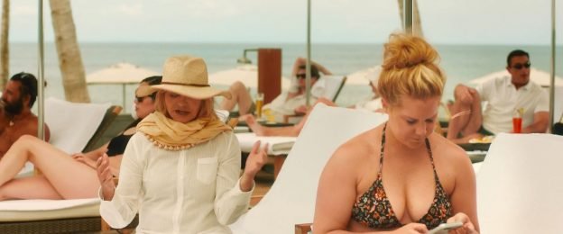 Amy Schumer Nude And Sexy Snatched 2017 1080p Bluray Thefappening 