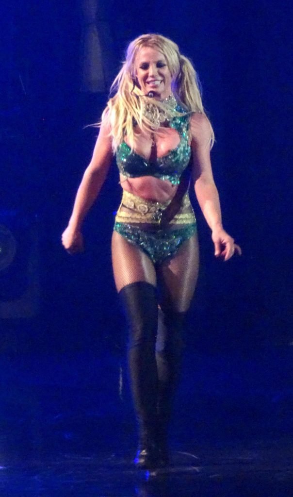Britney Spears Sexy (58 Photos)