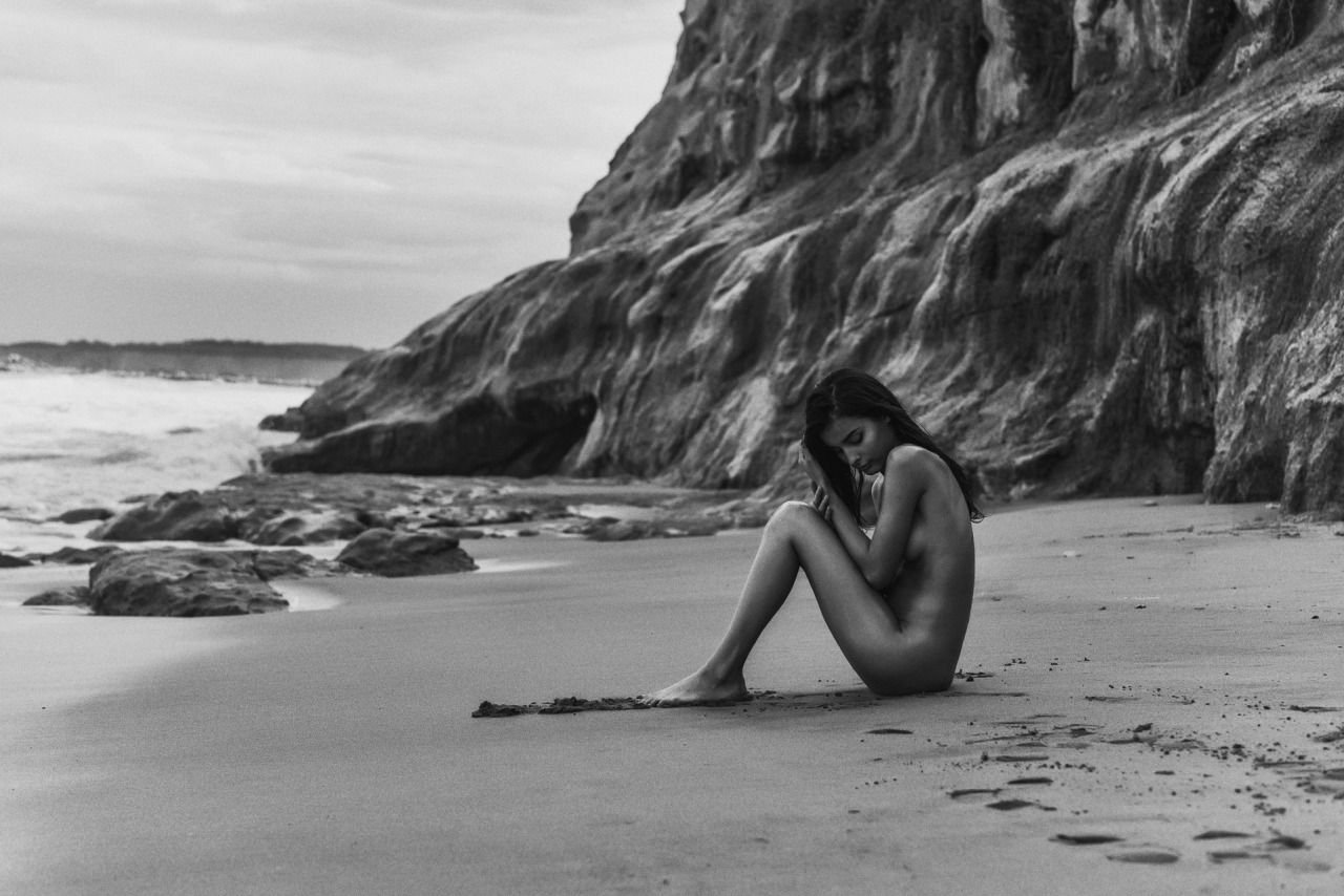 Cami Romero Nude & Sexy (21 Photos) .