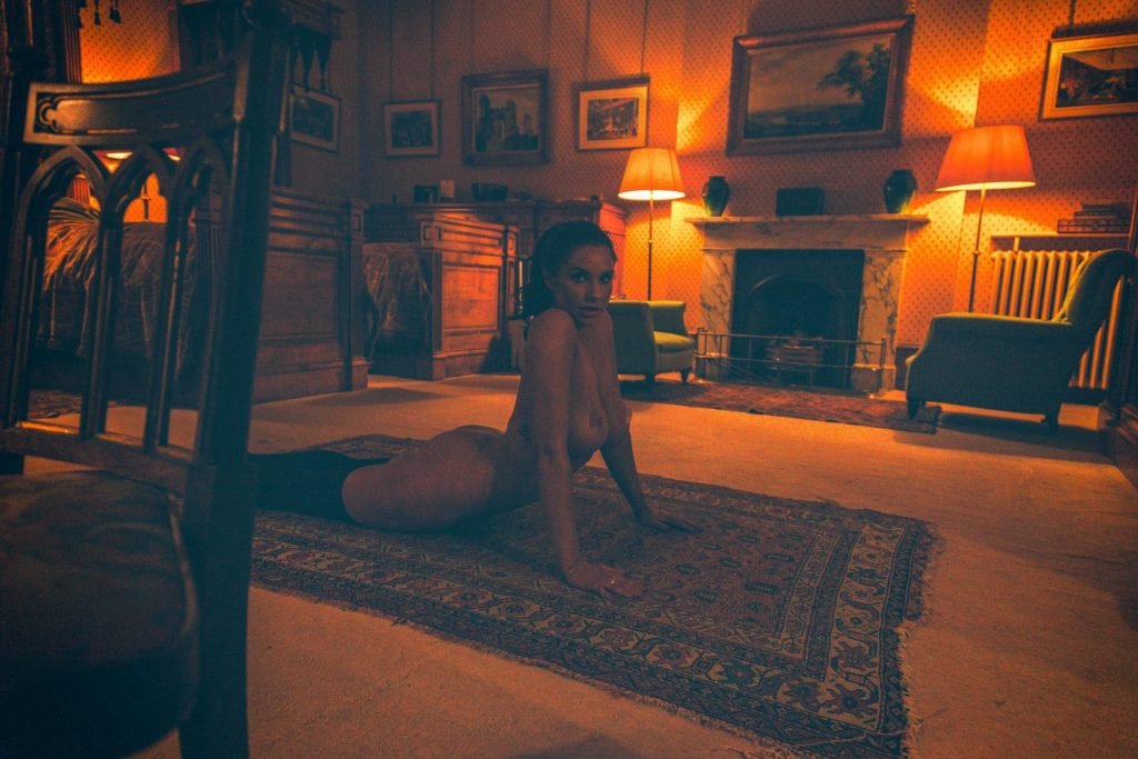 Jessica Shears Nude &amp; Sexy (30 Photos)