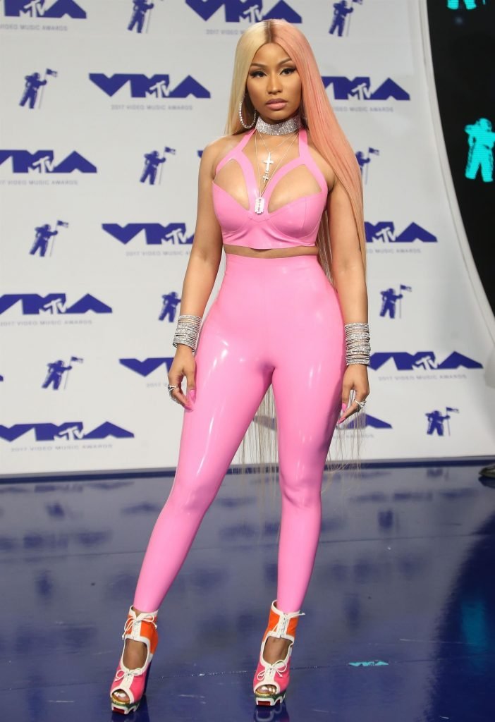 Nicki Minaj Sexy (92 Photos + Video)