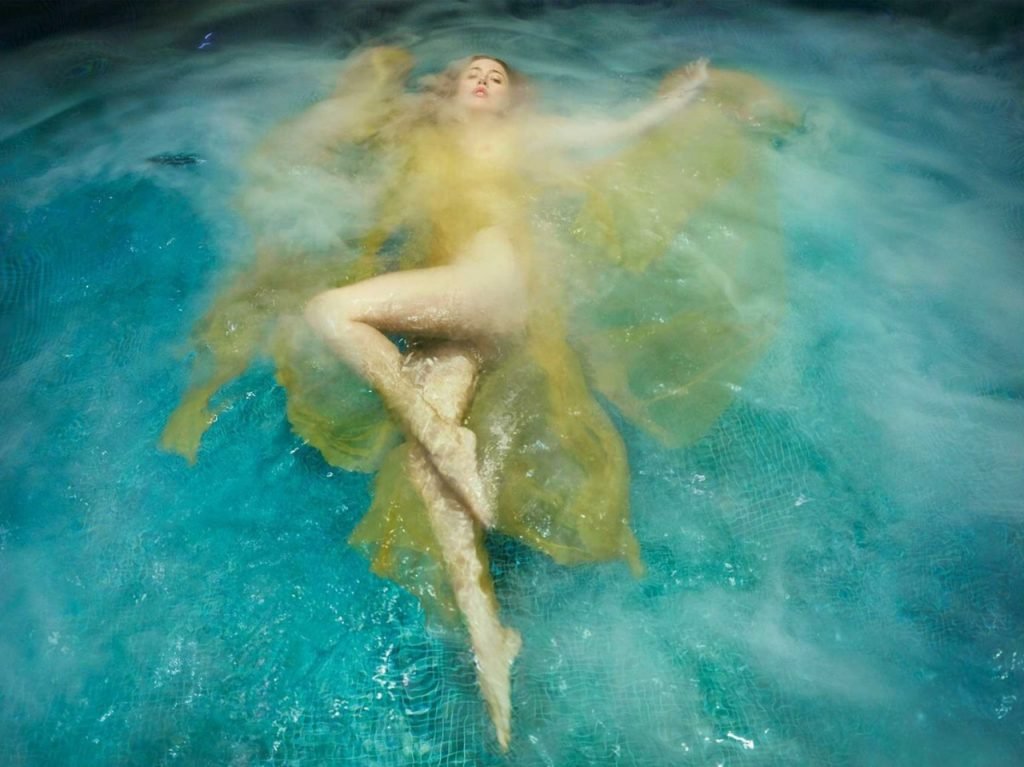 Raquel Zimmermann Nude &amp; Sexy (10 Photos)