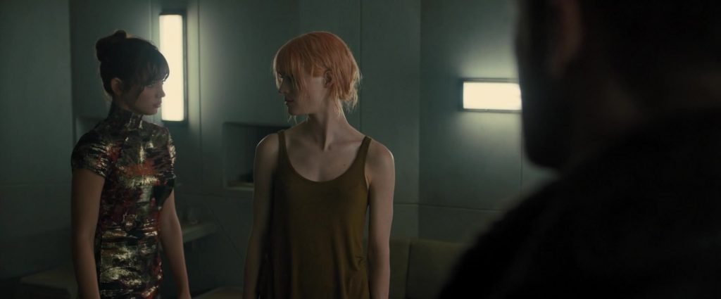 Ana de Armas, Sallie Harmsen, Mackenzie Davis, etc Nude – Blade Runner 2049 (2017)