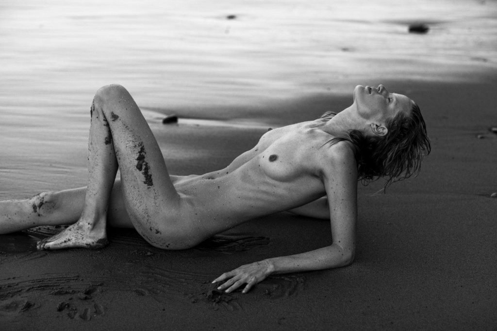 Caroline Winberg Nude &amp; Sexy (66 Photos)