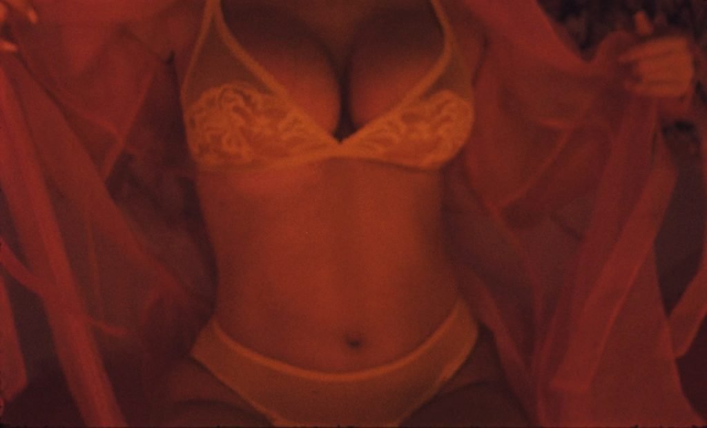 Kylie Jenner Sexy (21 Pics + Video &amp; Gifs)